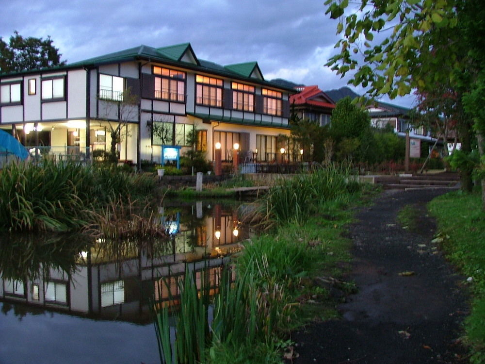 Lake Oshino Exterior photo